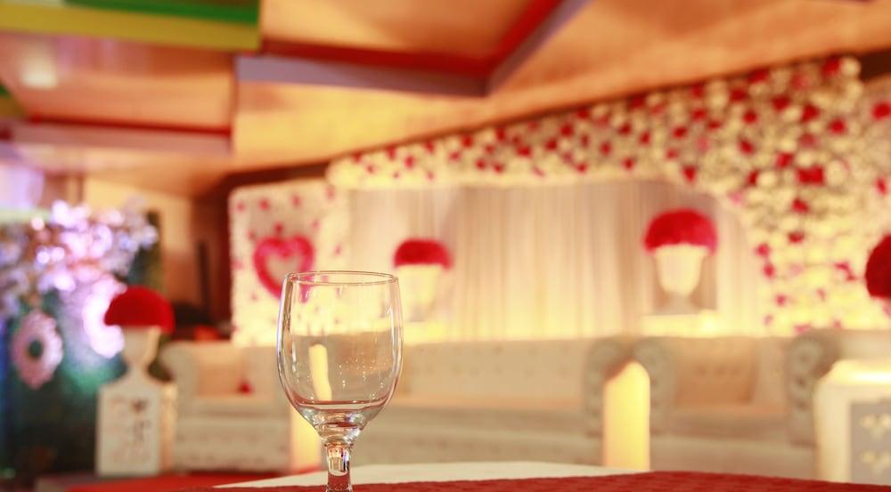 Hotel Metro International シレット エクステリア 写真
